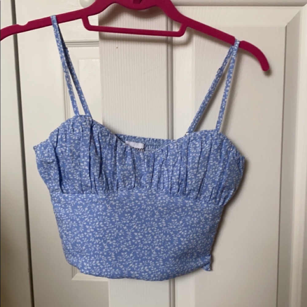 Crop top, blue with white floral pattern